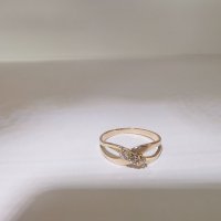 Златен пръстен с циркони 2.02гр, снимка 5 - Пръстени - 38755972