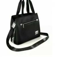 Нова чанта Versace Shoulder Shopper Bag With Dust Bag, снимка 1 - Чанти - 30810211