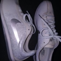 Дамски спортни обувки NIKE, снимка 1 - Маратонки - 35551126