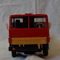Ретро детски играчки камиончета метални оригинални СССР,  Унгария и други., снимка 15 - Колекции - 36850091