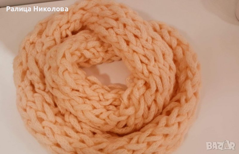 Нов ръчно плетен шал с етикетче, снимка 1