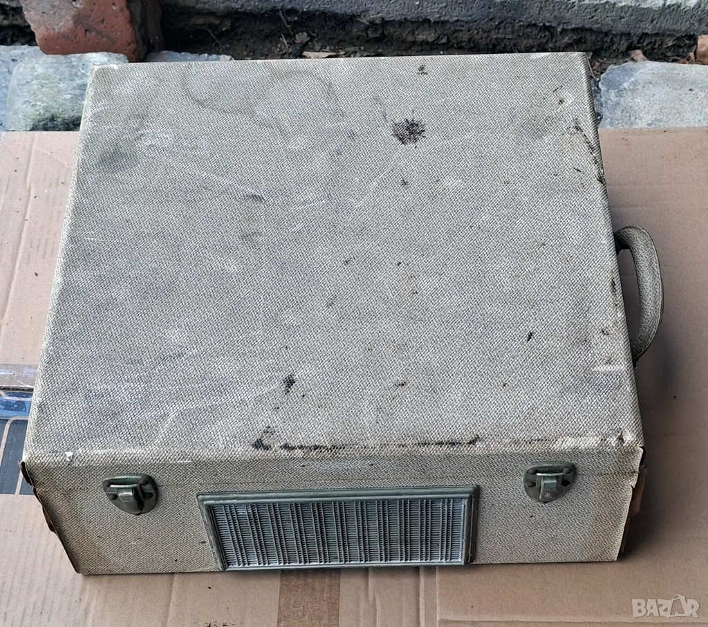 Антикварни грамофони-куфари Fonica, Petti, Молодежний и други, снимка 1