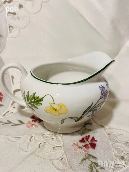 порцеланова сосиера , снимка 1