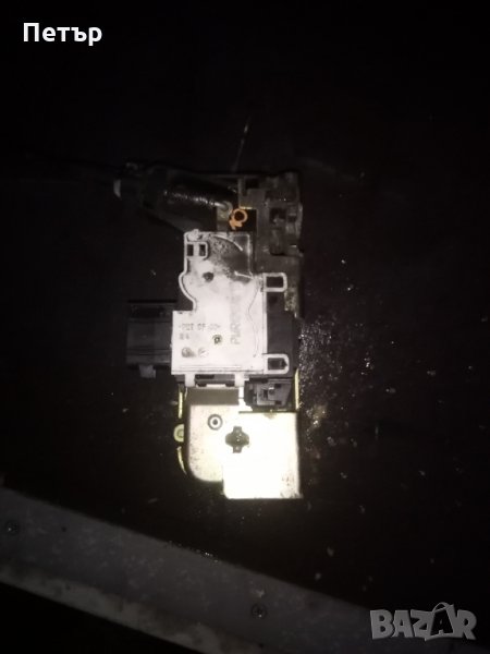 Предна дясна брава Форд транзит, снимка 1