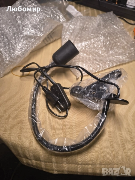 Мини лампа със щипка, снимка 1