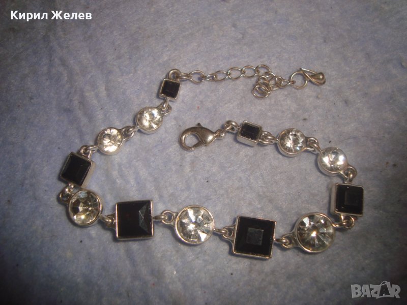 ПОСРЕБРЕНА СКЪПОЦЕННА ФЕШЪН АРТ ГРИВНА с ЮВЕЛИРНО ФАСЕТИРАНИ КРИСТАЛИ 27964, снимка 1