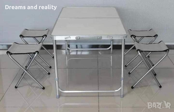 Комплект Сгъваема Маса и столове, снимка 1