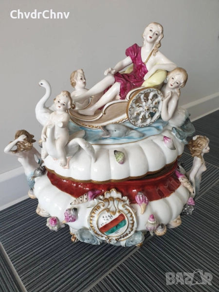 Meissen 37см-7кг/голяма стара Майсен порцеланова фигурална кутия с капак/супник, снимка 1