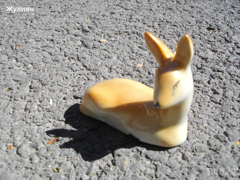 СТАР БЪЛГАРСКИ ПОРЦЕЛАН СЪРНА СЪРНИЧКА 1966 , снимка 1