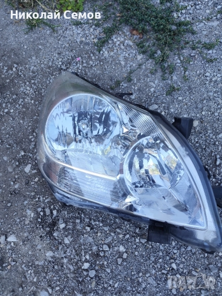 Фарове за Тойота Версо 2009-2013, снимка 1