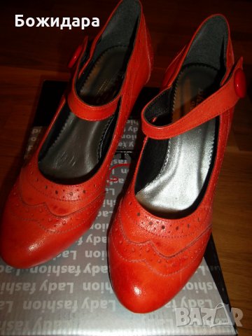 Бъдете неповторима с елегантни  обувки, изработени от естествена кожа в актуален червен цвят