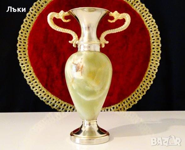 Посребрена ваза,амфора,оникс 15 см.,дракони. , снимка 4 - Вази - 37783547