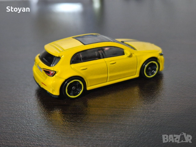 Hot wheels Mercedes A, снимка 4 - Колекции - 53272906