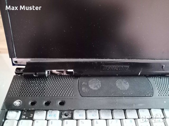 Gericom Webgine Force за части или ремонт, снимка 2 - Лаптопи за дома - 33911602