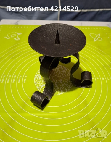 Кован свещник, снимка 2 - Декорация за дома - 52427746