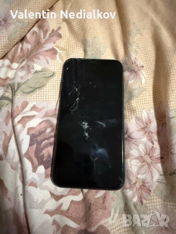 Iphone 11 за части, снимка 2 - Apple iPhone - 54093565