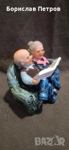 Изящна фигурка "Баба и дядо четат вестник", снимка 4 - Колекции - 52396178