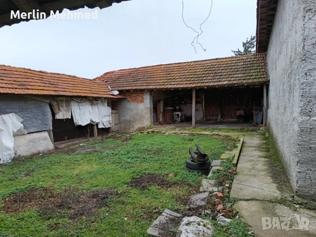 Къща в с.Вазово, снимка 11 - Къщи - 53931598