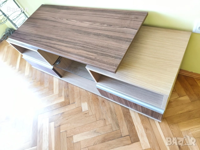 Тв шкаф 136/51/40 18мм ПДЧ , снимка 5 - Шкафове - 54310773