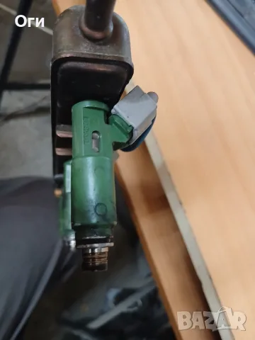 Бензинови дюзи за Тойота 1.8 VVT-i DENSO 23250-22040, снимка 3 - Части - 55775696