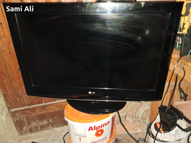 Телевизор LG 32" за части или ремонт, снимка 10 - Части и Платки - 53917814