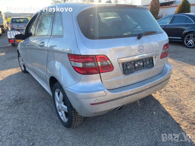 Mercedes-Benz B200CDI, снимка 2 - Автомобили и джипове - 35067632
