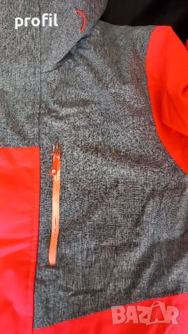 Protest PVRE Series 20К дамско сноуборд яке М, снимка 6 - Зимни спортове - 49095857