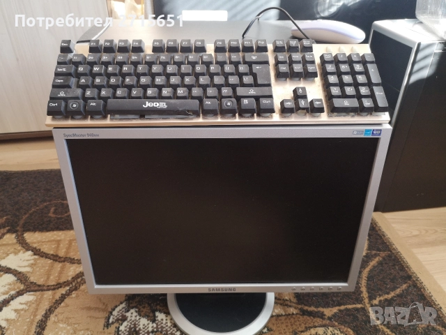 настолен компютър комплект