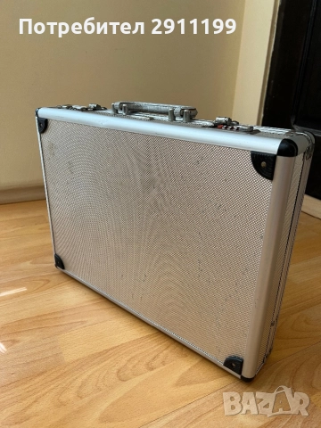 Алуминиев куфар Solingen, снимка 4 - Куфари с инструменти - 52421975