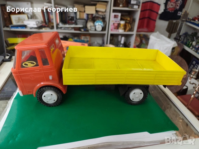 Стара играчка камион synteza bydgoszcz