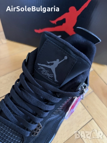Nike Air Jordan 4s Retro Black Cat Sizes 41,42,43,44,45eu With Free Crease Protectors , снимка 8 - Маратонки - 56226259