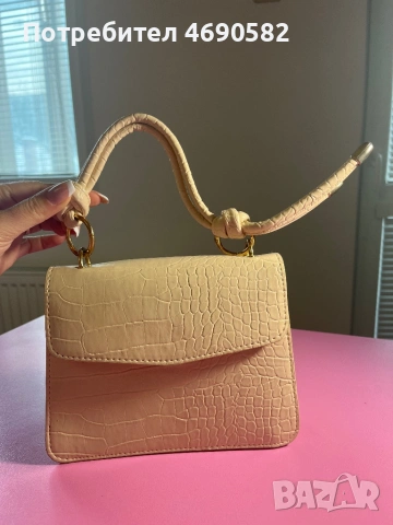 Бежова чанта от еко кожа, снимка 5 - Чанти - 53046179