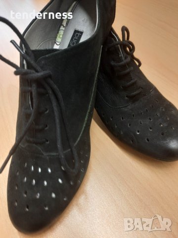 Bugatti, прекрасни есенни обувки в тъмно синьо с перфорация., снимка 7 - Дамски обувки на ток - 30147958