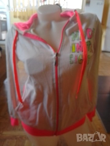 Подарявам 🍬Sollevarsi🍬Спортно горнище в бяло и искрящо розово, снимка 2 - Спортни екипи - 44327749