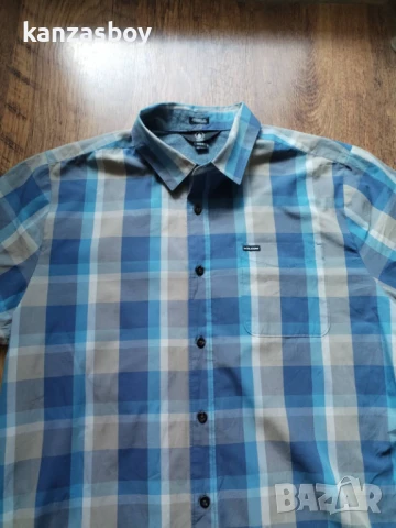 volcom - страхотна мъжка риза КАТО НОВА XL, снимка 4 - Ризи - 50536087