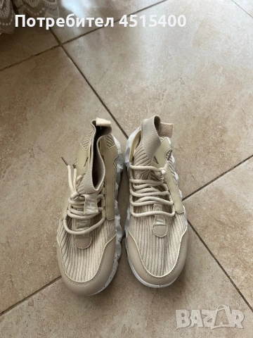 Маратонки, снимка 2 - Дамски ежедневни обувки - 54156808