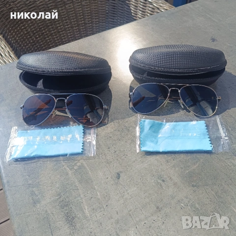 Продавам два броя слънчеви очила 