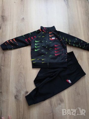 нов оригинален екип Nike/80см, снимка 5 - Комплекти за бебе - 44161360