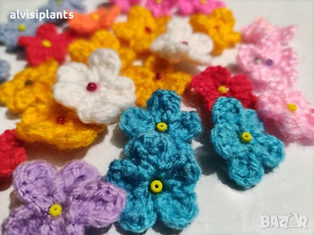 50 броя сияйни цветчета ръчно изработени , снимка 3 - Декорация за дома - 50743072