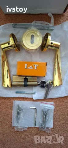 Метални дръжки за врати златист цвят, снимка 2 - Интериорни врати - 47999684