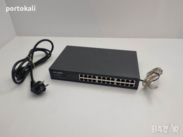 Switch Суич TP-Link TL-SF1024D 24 порта, снимка 1
