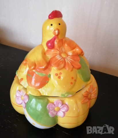 Великденска кокошка за яйца, снимка 1 - Декорация за дома - 36399902