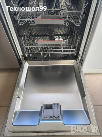 Съдомиялна машина Bosch 60cm за частично вграждане, снимка 3 - Съдомиялни - 52752230
