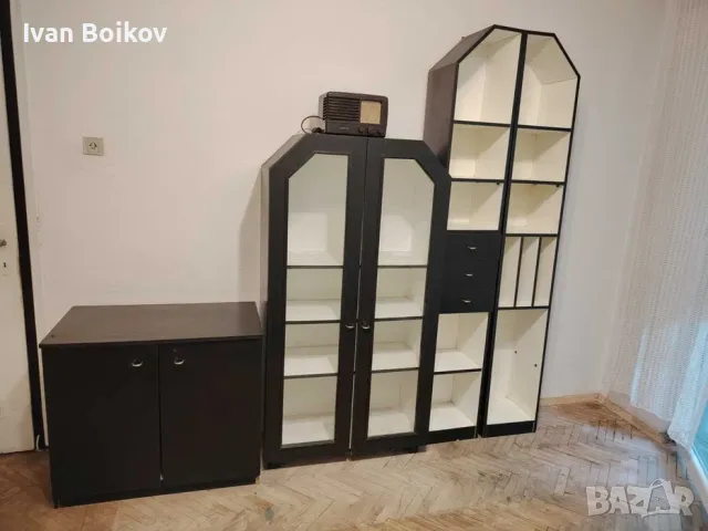 Секции холни, черни