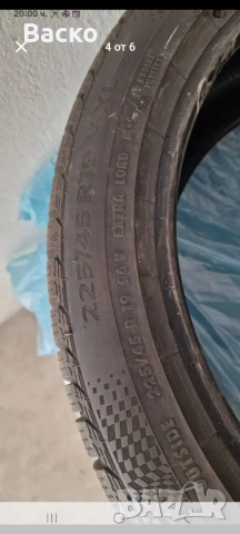 Зимни гуми 225 45 19 Continental , снимка 4 - Гуми и джанти - 54084132
