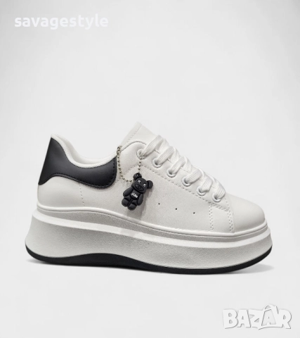 Дамски спортни обувки с връзки висока подметка 