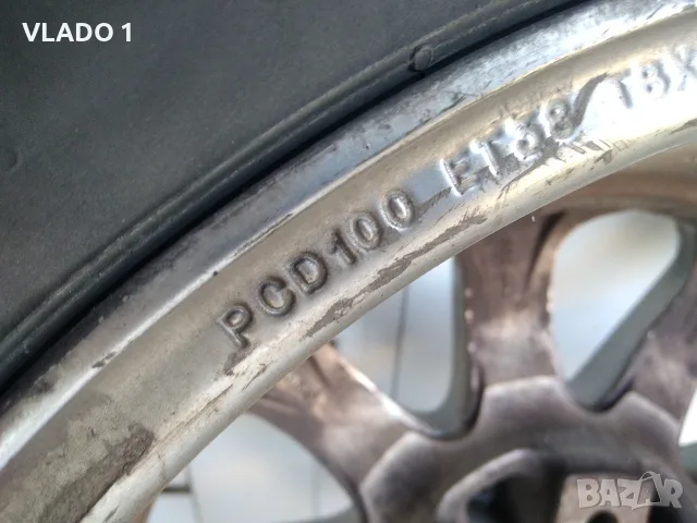 Джанти MOMO 5x100, снимка 9 - Гуми и джанти - 56134041