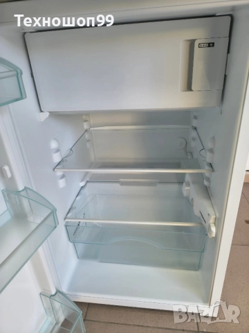 Хладилник Liebherr малък, снимка 2 - Хладилници - 52294346
