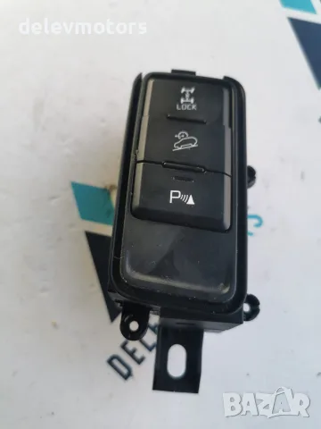 93600F1AF0 Панел бутони за централна конзола с 4WD LOCK и паркинг сензор Kia OE за Kia Sportage 1.6