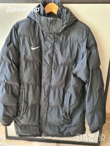 Мъжко зимно яке Nike